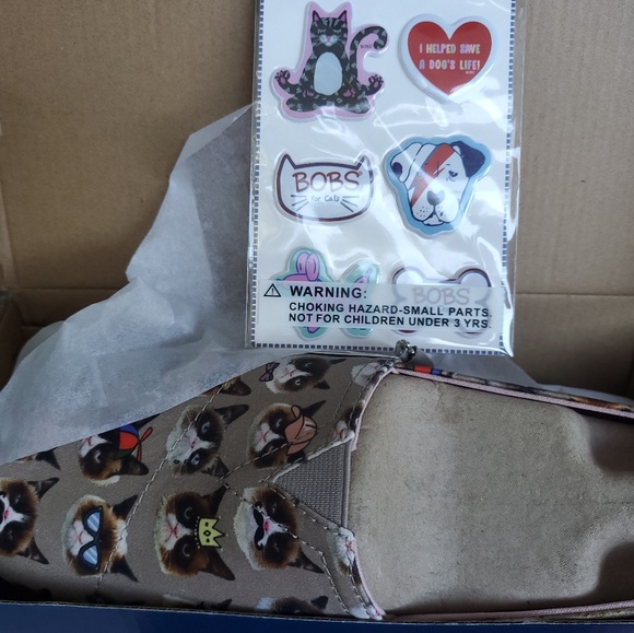 Grumpy Cat BOBS by Sketchers Women’s Memory Foam A - Picture 6 of 8